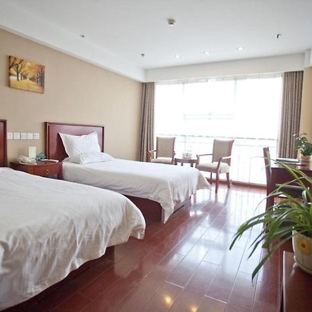 Greentree Inn Shandong Rizhao East Haiqu Road Business Hotel Esterno foto