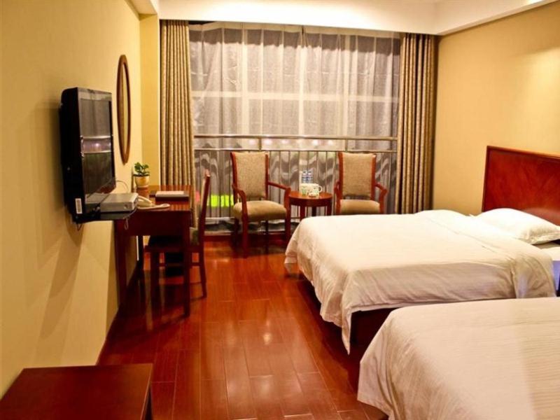 Greentree Inn Shandong Rizhao East Haiqu Road Business Hotel Esterno foto