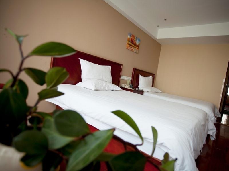 Greentree Inn Shandong Rizhao East Haiqu Road Business Hotel Esterno foto